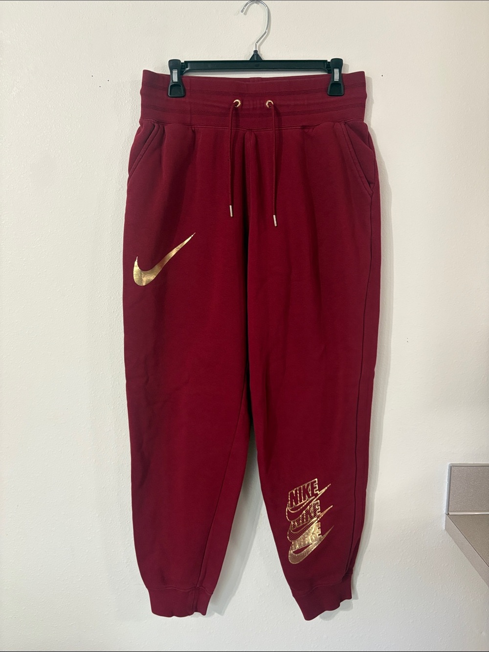 Nike Red And Gold Swoosh Jogger Sweatpants Size L